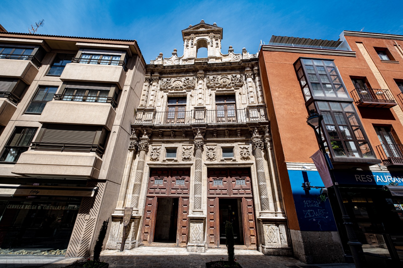 Exterior Sala Pasión