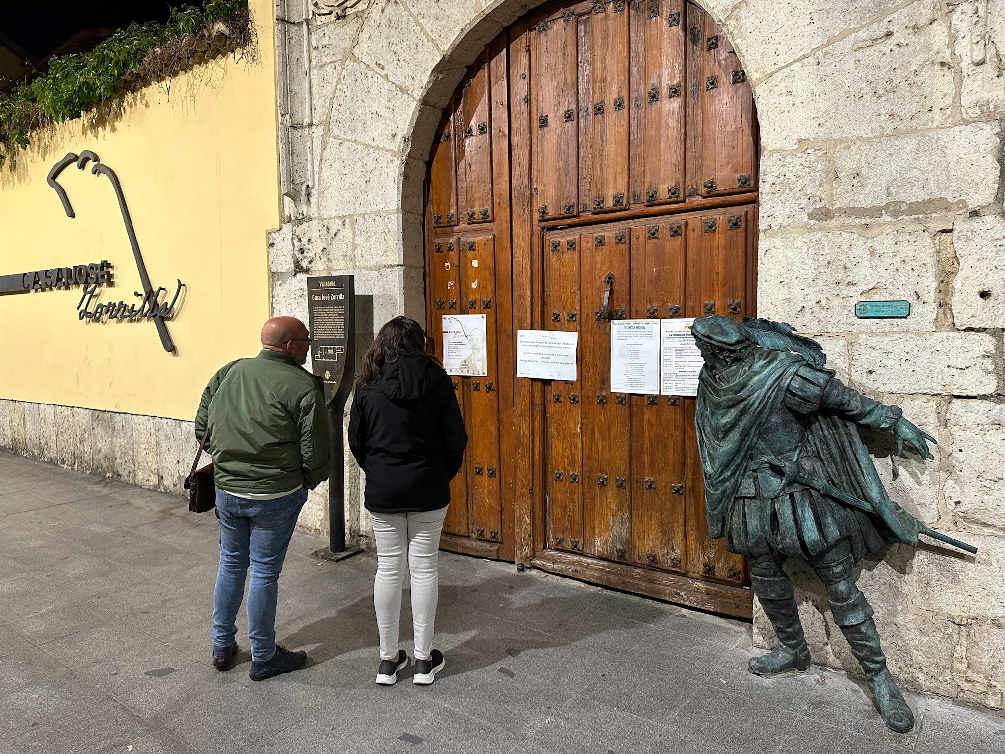 Entrada de la Casa de Zorrilla. Noche Europea de los Museos 2023