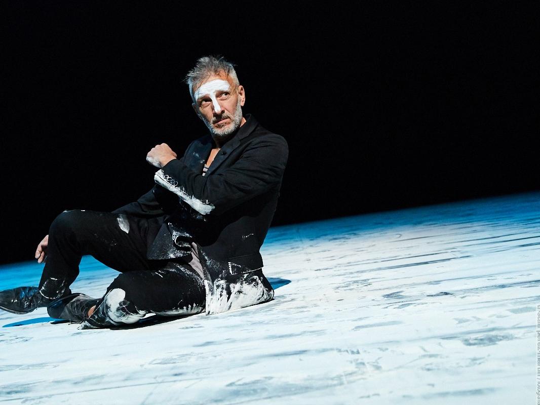 Compañía Mal Pelo en una actuación 